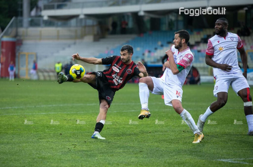  Un Foggia scialbo conquista un punto che vale oro
