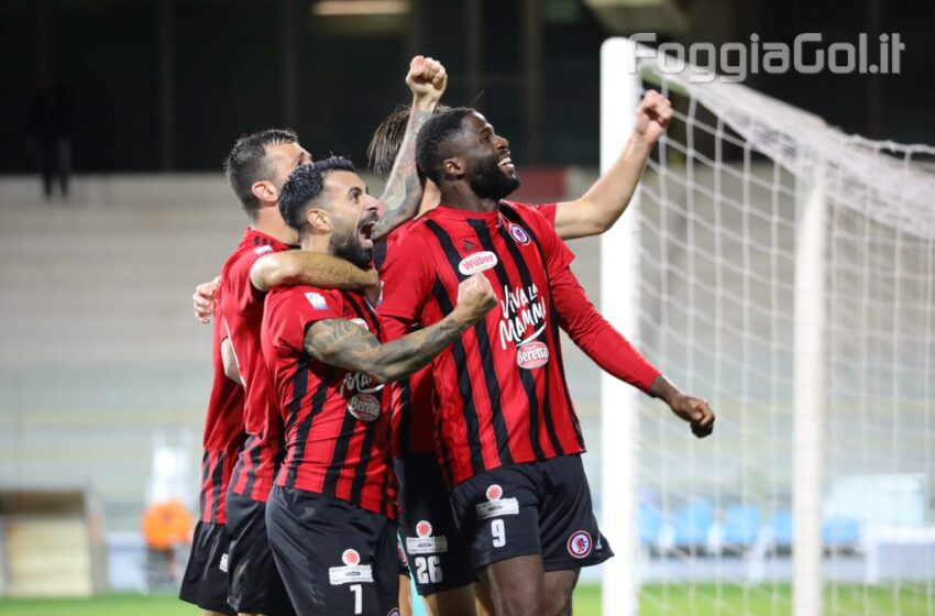  Primo tempo al Foggia che si impone allo Zaccheria ad una bella Juventus NG (2-1). Sugli scudi Ogunseye