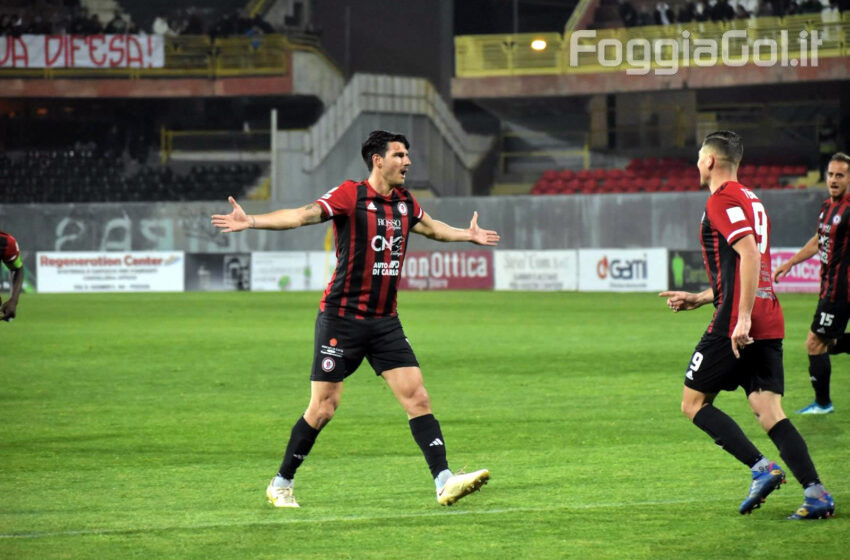  Il Foggia batte la capolista e conquista i play-off