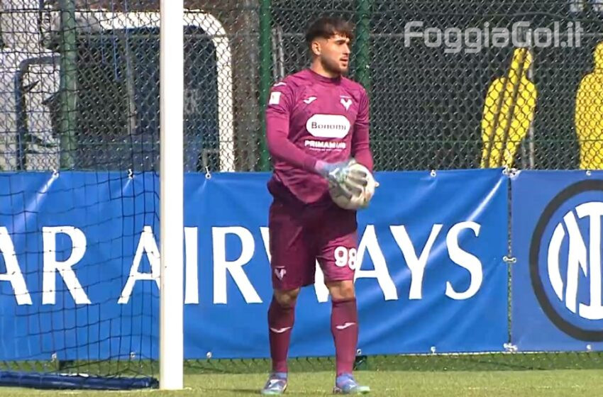 Il portiere Federico Magro al Foggia