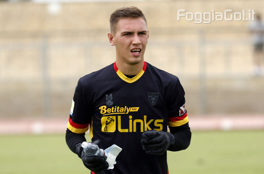  Il portiere Alexandru Borbei in prestito al Foggia dal Lecce