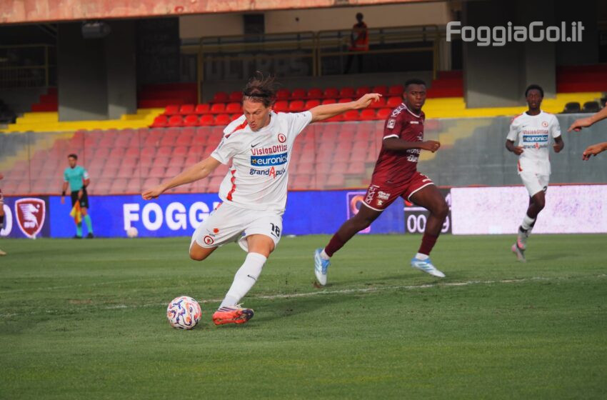  Foggia Salernitana 1-1. I satanelli sprecano troppo e alla fine è pari con la Salernitana