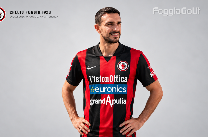  Foggia, la nuova maglia 2026/27 guarda al passato: tornano le bande larghe